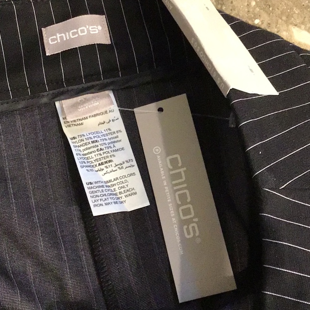 Chico’s Seamless Ponte Pinstripe Tapered Ankle Pant Black/Gray, 8, NWT - Picture 12 of 16